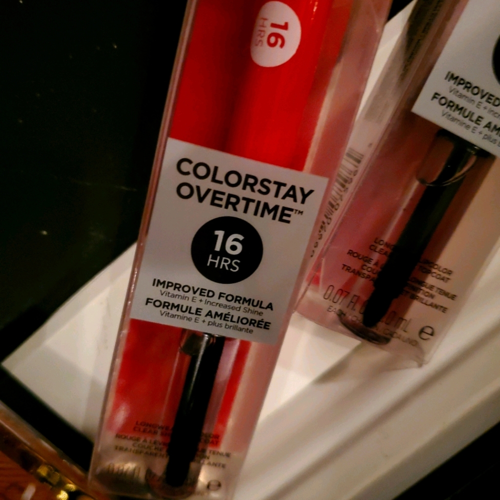 Revlon Colorstay 16hr lip color